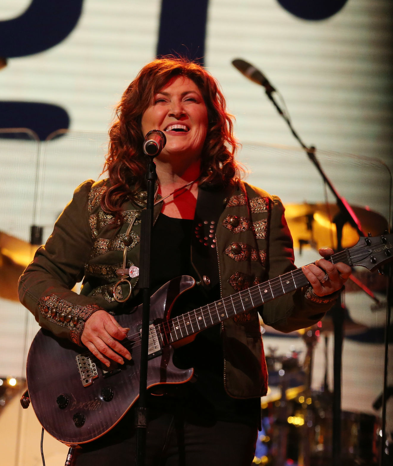Jo Dee Messina